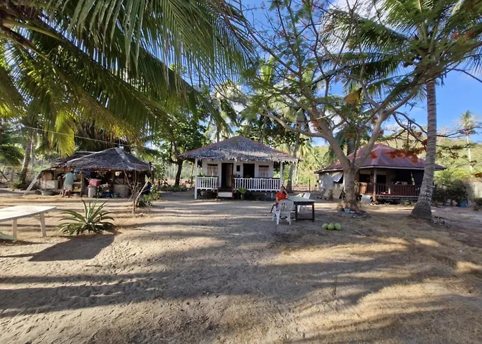 Pet Friendly hotel: White Hat El Nido